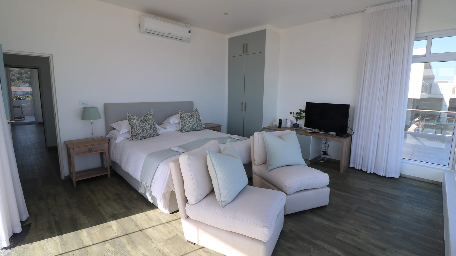 Panorama Suite Gallery